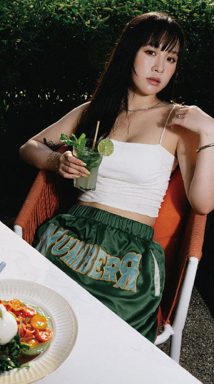 NR GREEN LOGO SHORT