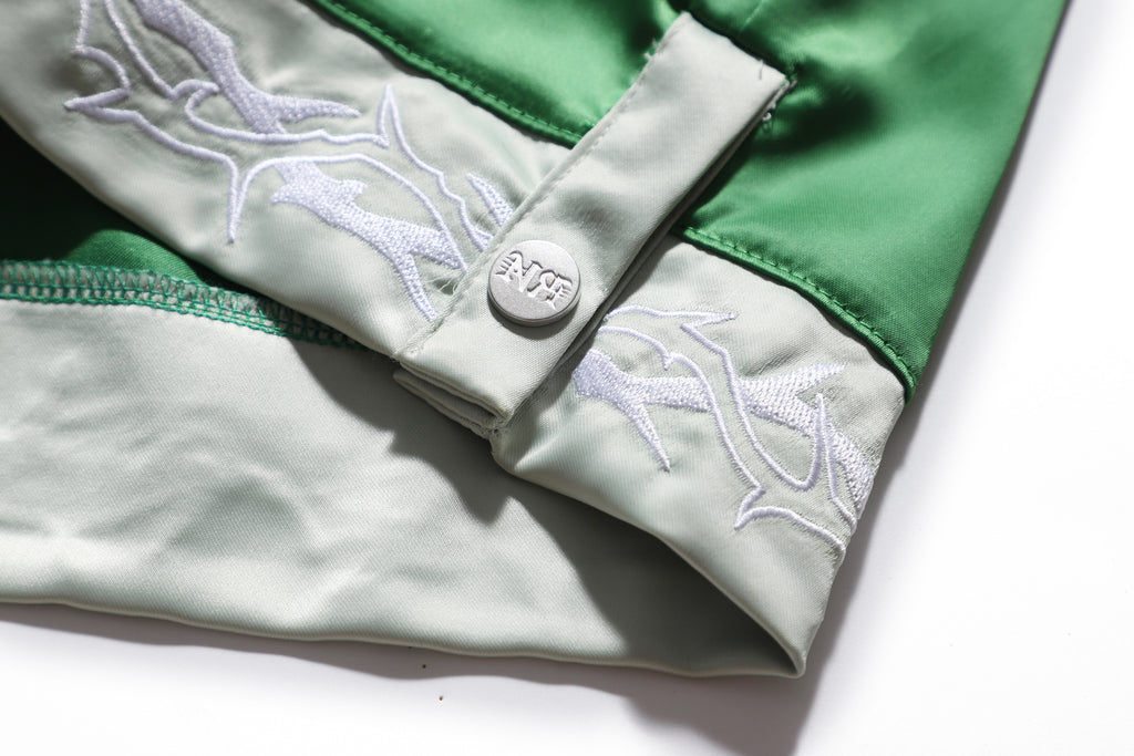 NR GREEN LOGO SHORT